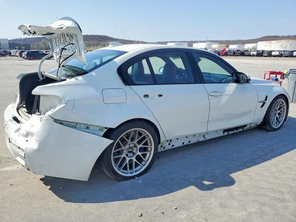 2015 BMW M3 VIN WBS3C9C51FP803523 фото 3