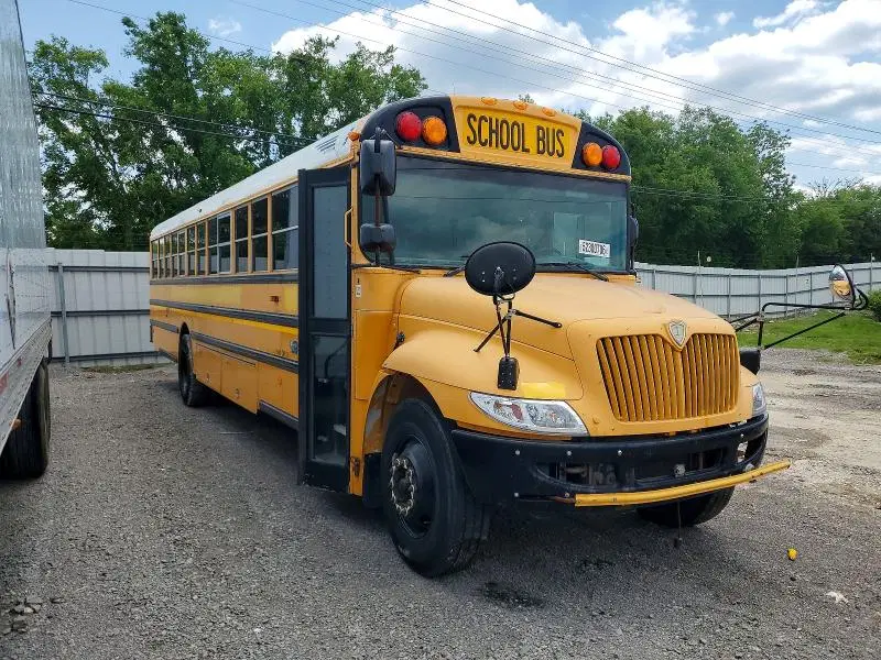 4DRBUAAN2EB778644 — 2014 IC Bus CE Series School, Естественный износ, фото до ремонта
