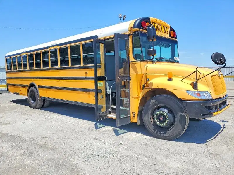 4DRBUSKN0EB418955 — 2014 IC Bus CE Series School, Естественный износ, фото до ремонта
