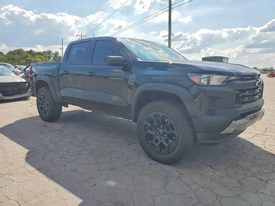 2026 CHEVROLET COLORADO VIN 1GCPTEEK1T1101057 фото 4