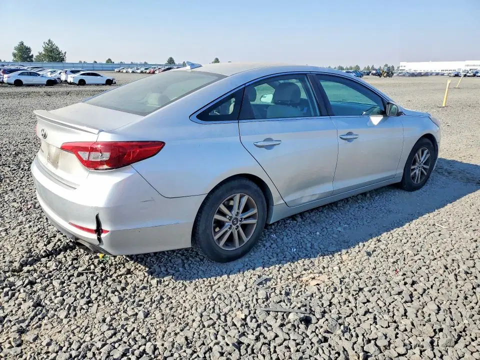 2017 Hyundai Sonata VIN 5NPE24AF0HH533247 фото 3