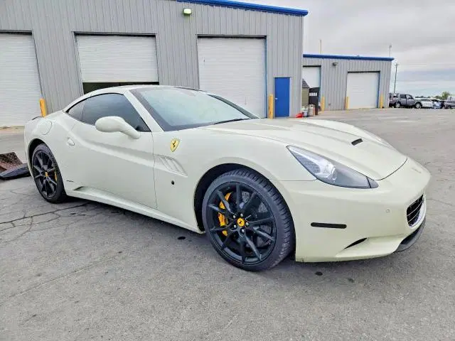 2013 FERRARI CALIFORNIA VIN ZFF65TJA1D0190645 фото 4
