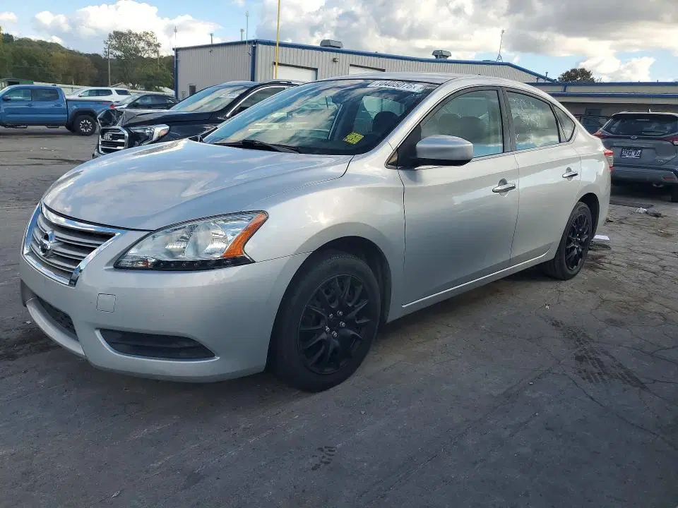 1N4AB7AP0DN903136 — 2013 Nissan Sentra, Мелкие вмятины и царапины, фото до ремонта
