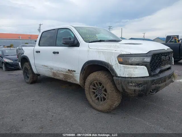 1C6SRFLP3TN310037 — 2026 RAM 1500 Rebel, Передняя часть, фото до ремонта