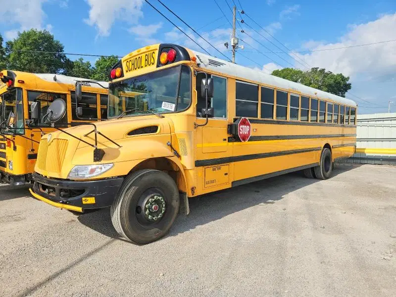 2013 IC CORPORATION CE SERIES SCHOOL VIN 4DRBUSKPXDB306907 фото 2