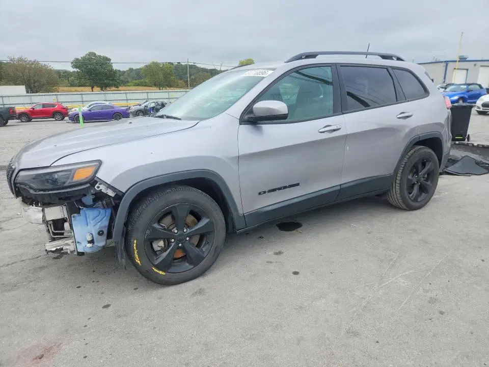 1C4PJLLX3KD286573 — 2019 Jeep Cherokee, передняя часть, фото до ремонта