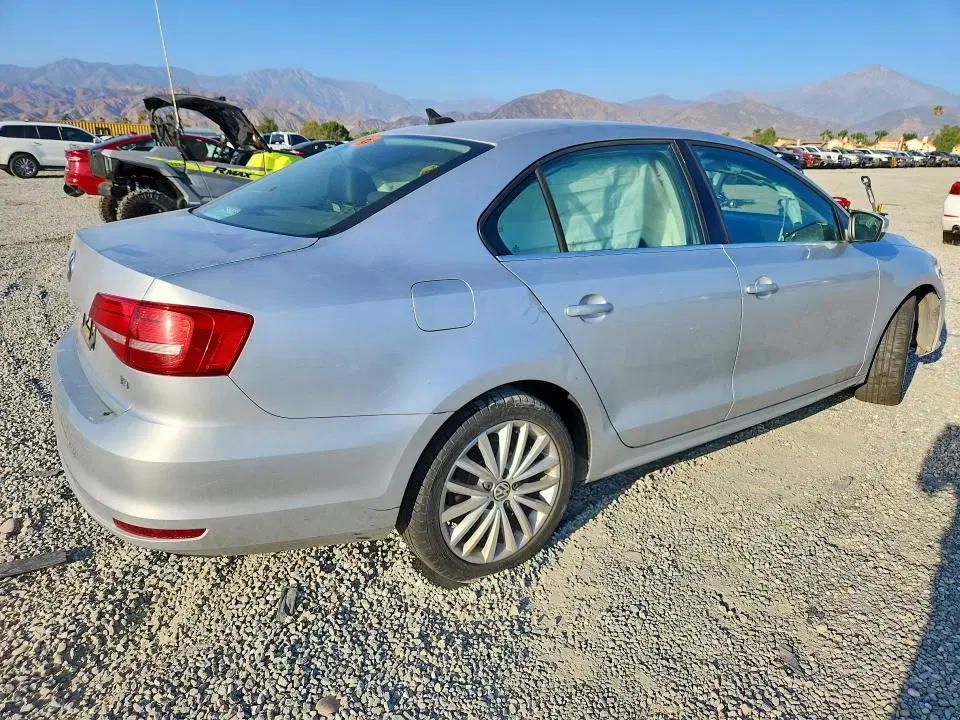 2015 Volkswagen Jetta VIN 3VWD17AJ6FM333403 фото 3