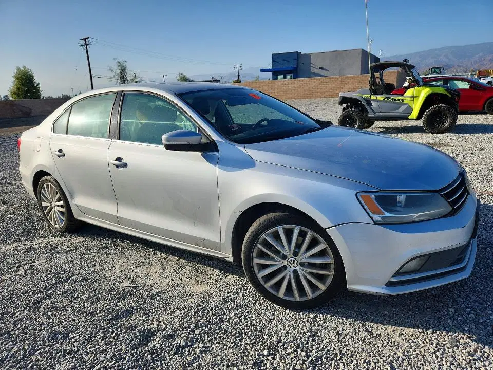 2015 Volkswagen Jetta VIN 3VWD17AJ6FM333403 фото 4