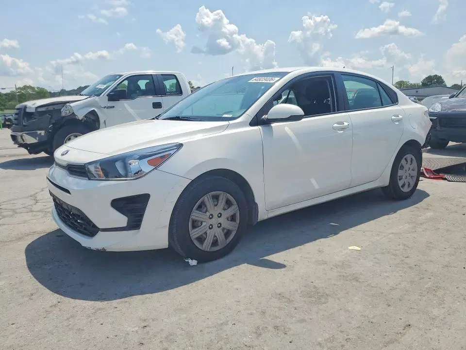 3KPA24AD7ME425347 — 2021 Kia Rio, Задняя часть, фото до ремонта