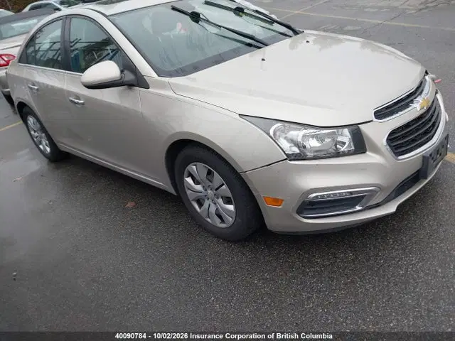 1G1PE5SB0G7141401 — 2016 Chevrolet Cruze, Передняя часть, фото до ремонта