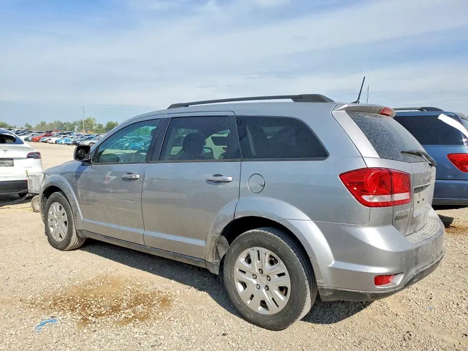 2019 DODGE JOURNEY VIN 3C4PDCBBXKT833717 фото 2