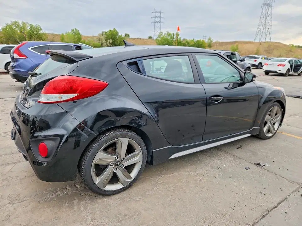 2015 Hyundai Veloster VIN KMHTC6AEXFU229817 фото 3