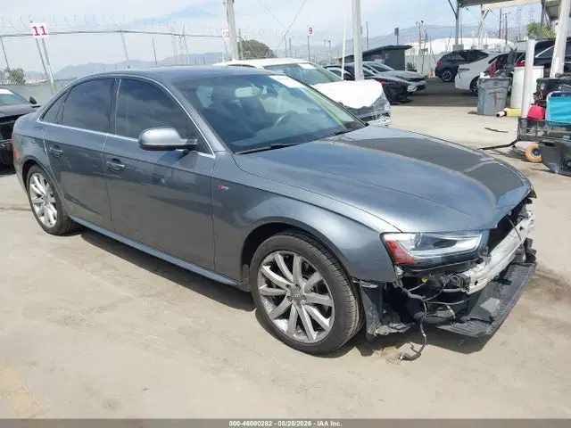 WAUBFAFL7EN022941 — 2014 Audi A4 2.0T Premium, Передняя часть, фото до ремонта
