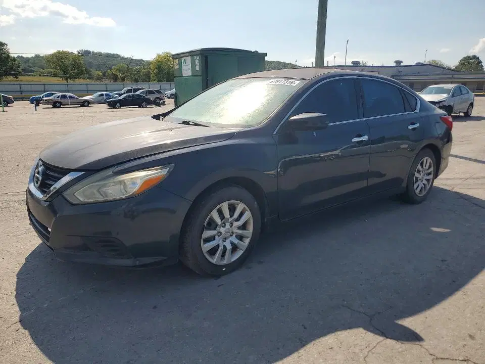 1N4AL3AP2GC159304 — 2016 Nissan Altima, Передняя часть, фото до ремонта