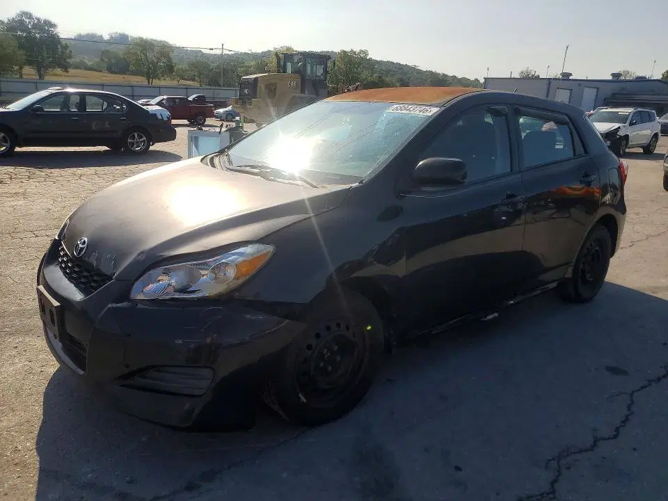 2T1KU4EE8AC360827 — 2010 Toyota Matrix, Передняя часть, фото до ремонта