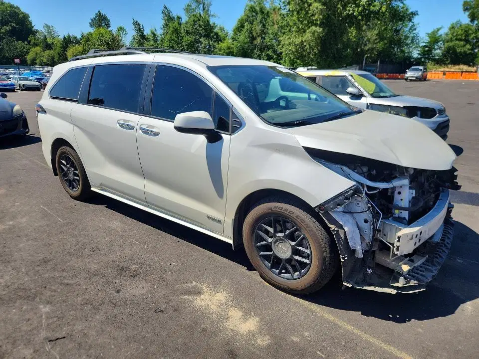 2021 Toyota Sienna VIN 5TDJSKFCXMS028967 фото 4