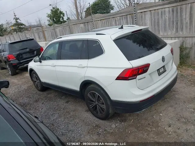 2018 Volkswagen Tiguan Highline VIN 3VV4B7AXXJM086384 фото 3