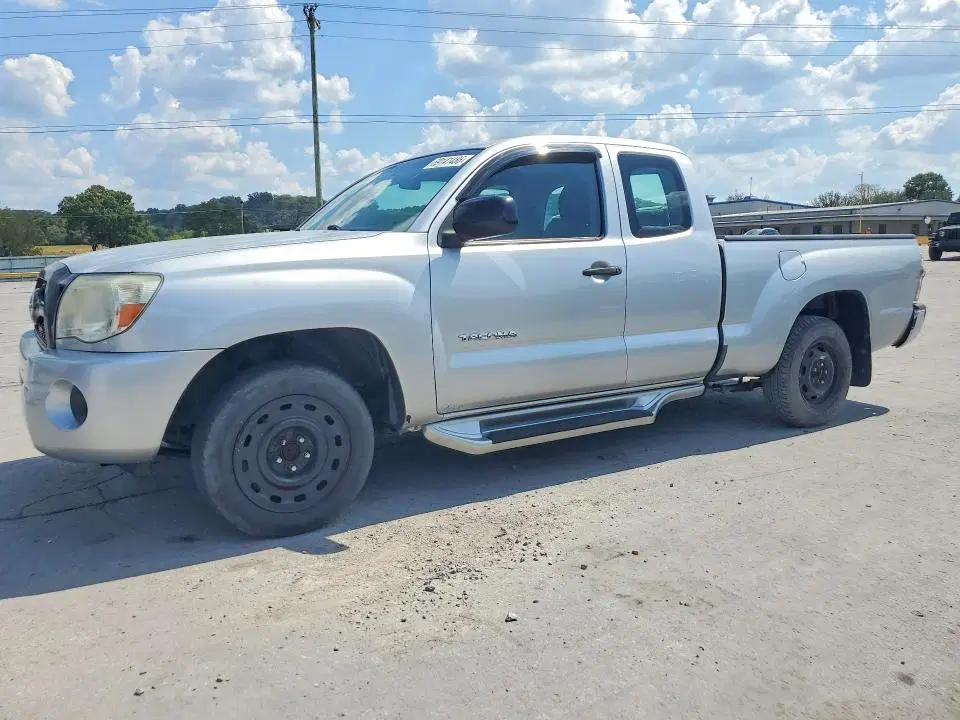 5TFTX4CN4BX007714 — 2011 Toyota Tacoma, Задняя часть, фото до ремонта