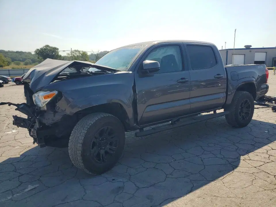 5TFAX5GN9LX168570 — 2020 Toyota Tacoma, передняя часть, фото до ремонта