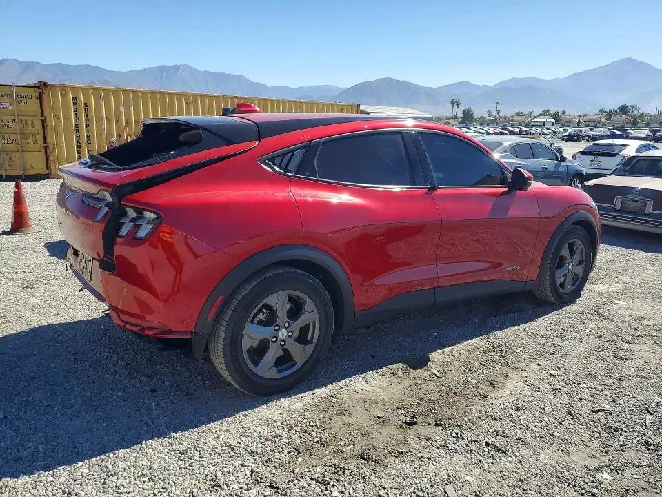 2022 Ford Mustang Mach-E VIN 3FMTK1RM8NMA60451 фото 3