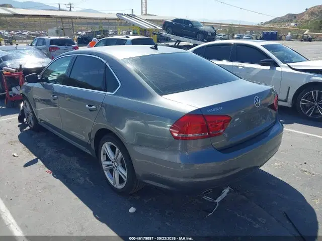 2015 Volkswagen Passat 2.0l Tdi Se VIN 1VWBV7A39FC085453 фото 3