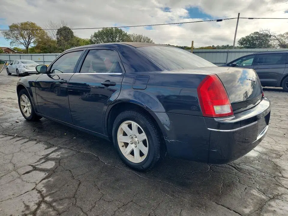2007 CHRYSLER 300 VIN 2C3KA53G87H892360 фото 3
