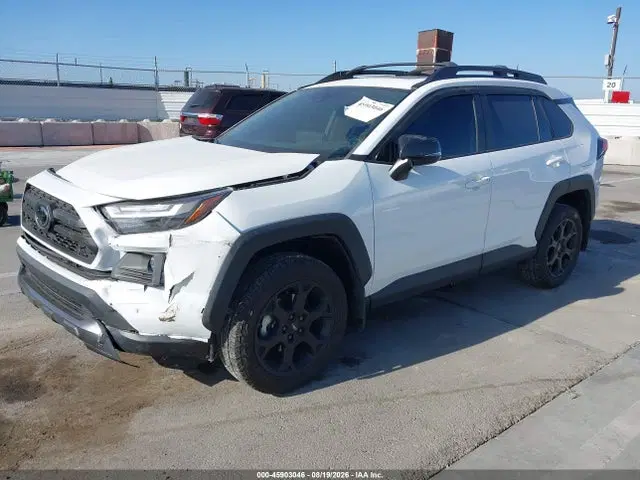 2024 Toyota Rav4 Trd Off Road VIN 2T3S1RFV0RW457154 фото 2