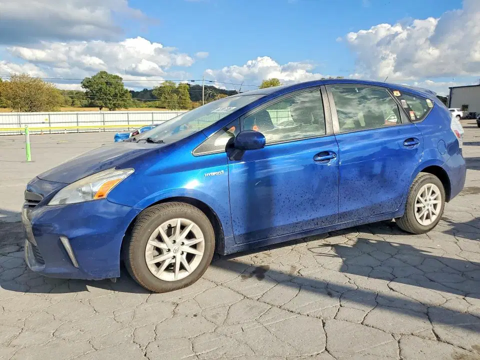 JTDZN3EU2EJ015560 — 2014 Toyota Prius V, Боковая часть, фото до ремонта