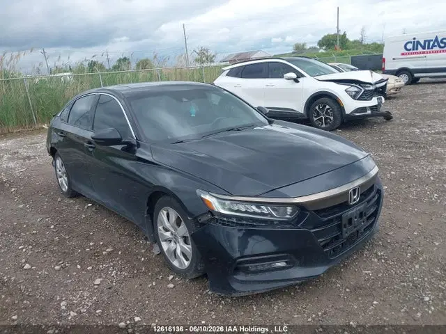 1HGCV1F37JA800569 — 2018 Honda Accord Sport, Задняя часть, фото до ремонта