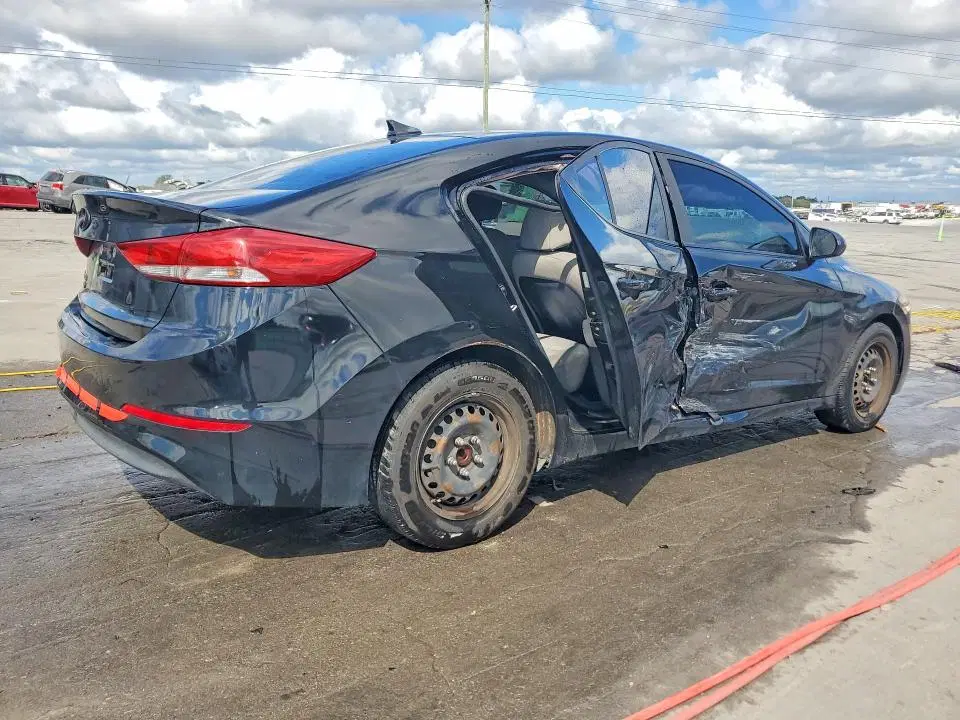 2017 HYUNDAI ELANTRA VIN KMHD74LF9HU402104 фото 3