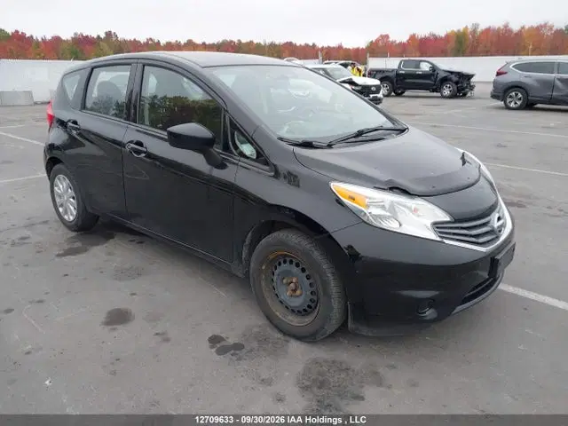3N1CE2CP5GL371240 — 2016 Nissan Versa Note 1.6 S/1.6 SL/1.6 SR/1.6 SV, Задняя часть, фото до ремонта