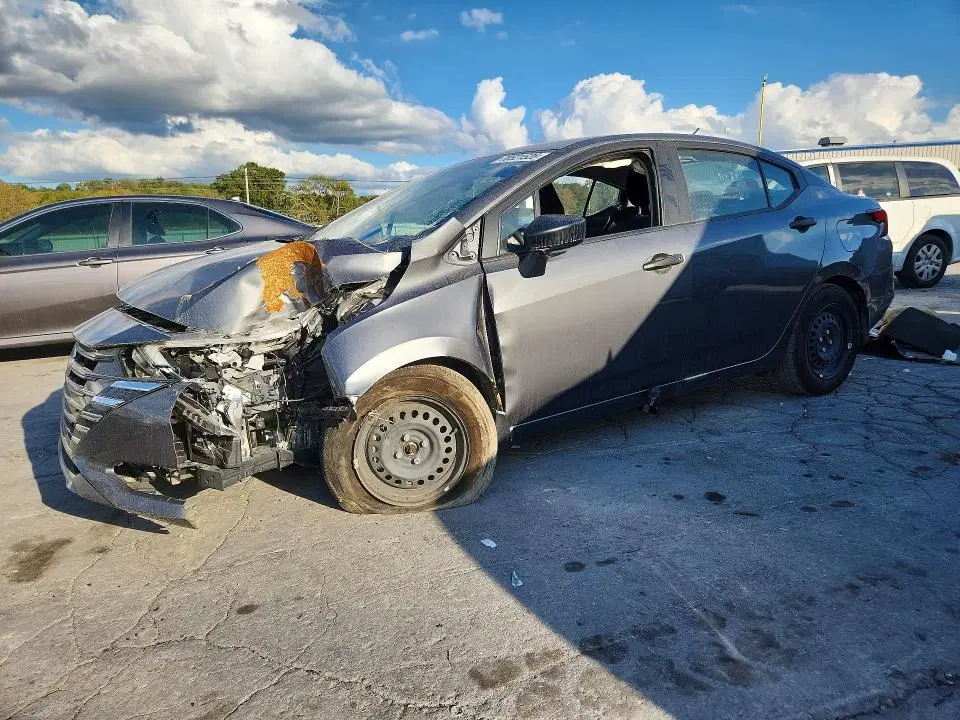 3N1CN8DV3SL823839 — 2025 Nissan Versa, Передняя часть, фото до ремонта