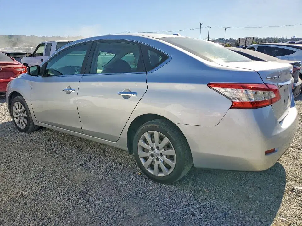 2015 Nissan SENTRA S VIN 3N1AB7AP5FY356268 фото 2
