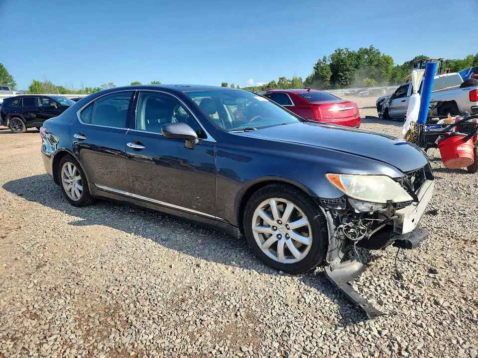 2009 LEXUS LS VIN JTHCL46F795002396 фото 4