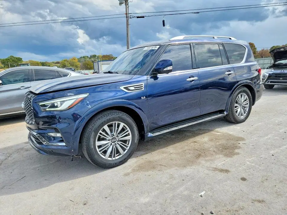 JN8AZ2NF7L9703456 — 2020 Infiniti QX80, Передняя часть, фото до ремонта