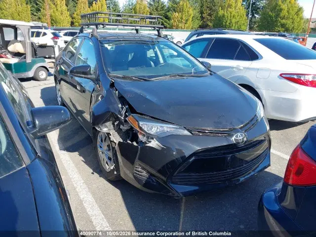 2T1BURHE5JC037571 — 2018 Toyota Corolla L/LE/XLE/SE/XSE, Передняя часть справа (Right Front), фото до ремонта