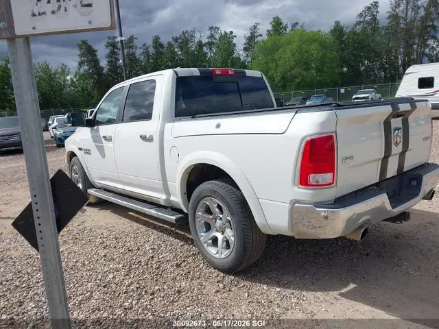 2016 RAM 1500 Laramie VIN 1C6RR7NMXGS328890 фото 3