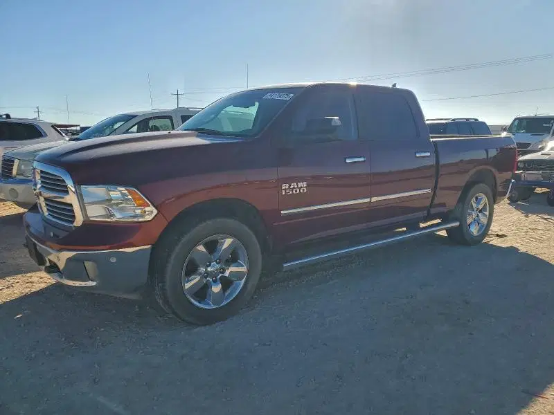 1C6RR7TM1GS303704 — 2016 RAM 1500, Град, фото до ремонта