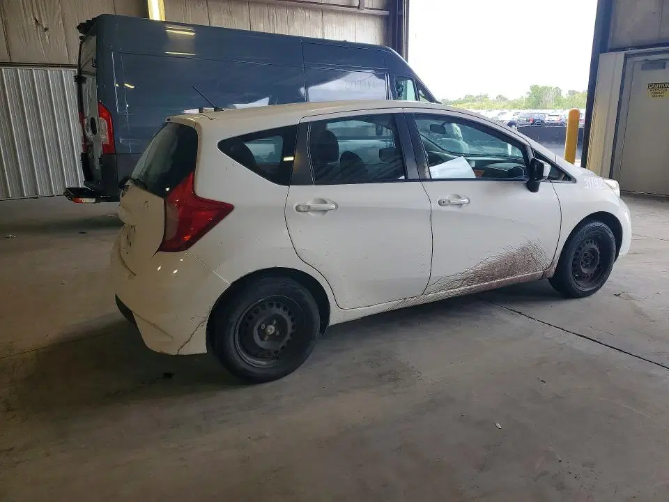 2019 NISSAN VERSA NOTE VIN 3N1CE2CP4KL360402 фото 3