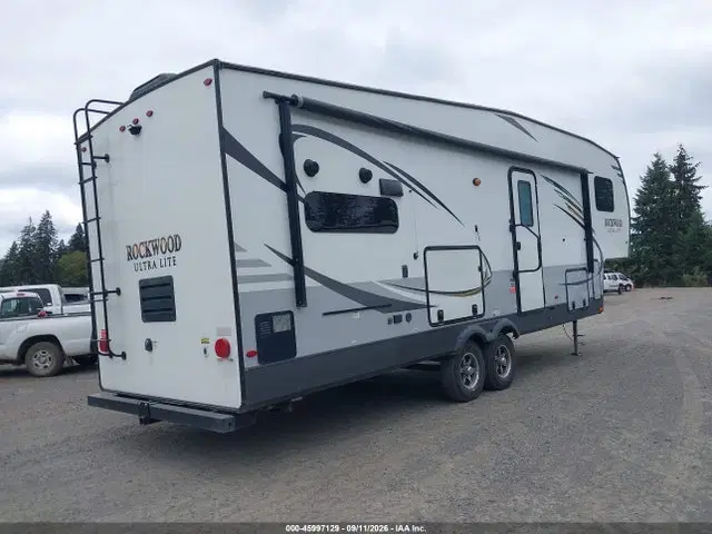 2019 Rockwood By Forest R Ultra Lite Series M- VIN 4X4FRLE29K1888198 фото 4