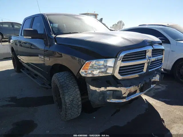 1C6RR6TT7KS701655 — 2019 RAM 1500 Classic Big Horn 4X2 6'4 Box, Передняя часть (Front End), фото до ремонта
