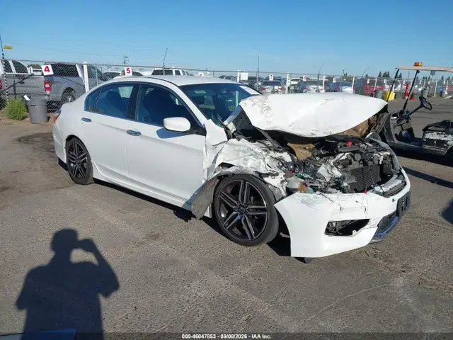1HGCR2F56HA116361 — 2017 Honda Accord Sport, Передняя часть, фото до ремонта