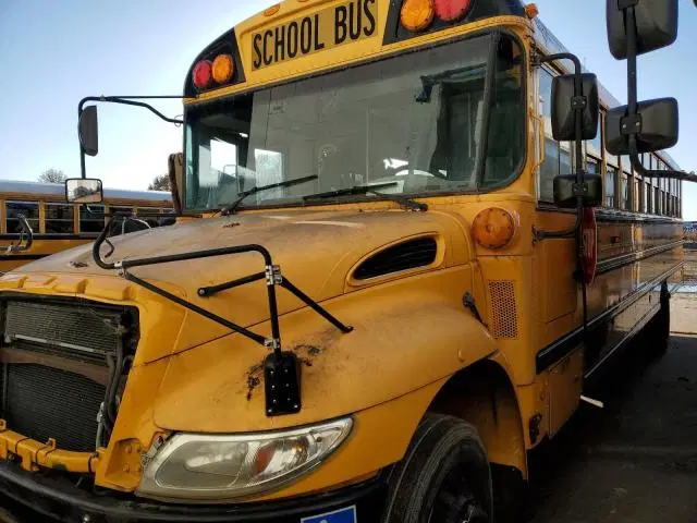 2013 IC CORPORATION 3000 CE VIN 4DRBUSKNXDB303407 фото 2