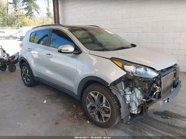 KNDPNCAC8N7984412 — 2022 Kia Sportage EX, Передняя часть, фото до ремонта