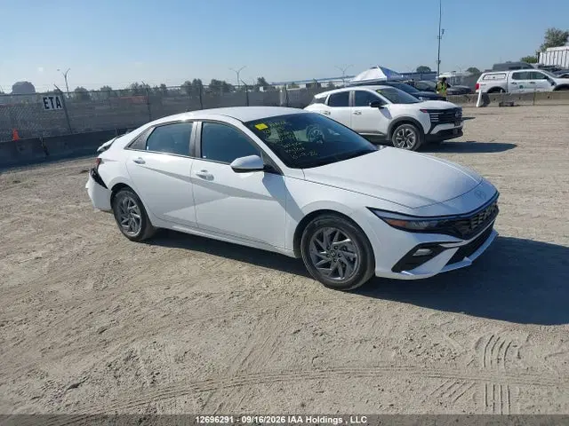 KMHLM4DGXTU224854 — 2026 Hyundai Elantra SEL Sport, задняя часть, фото до ремонта
