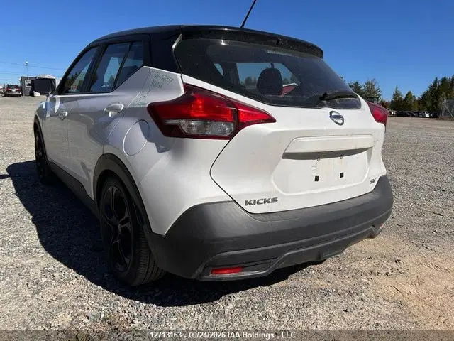 2019 Nissan Kicks S/sr/sv VIN 3N1CP5CU1KL566066 фото 4