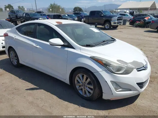 5NPDH4AEXFH640126 — 2015 Hyundai Elantra SE, естественный износ, фото до ремонта