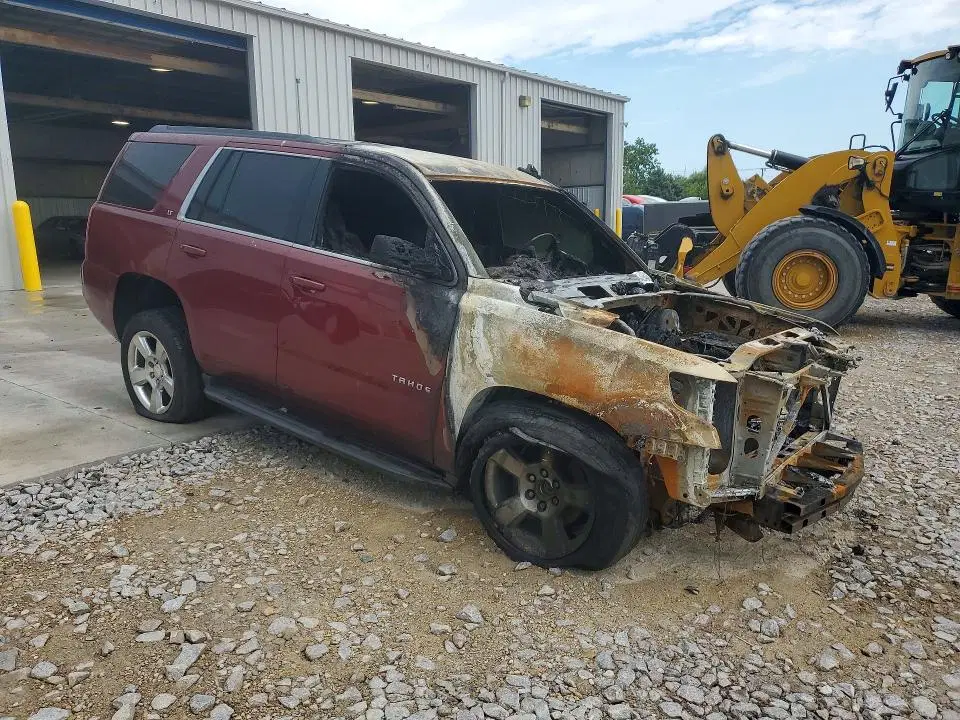 2016 CHEVROLET TAHOE VIN 1GNSKBKC5GR410716 фото 4