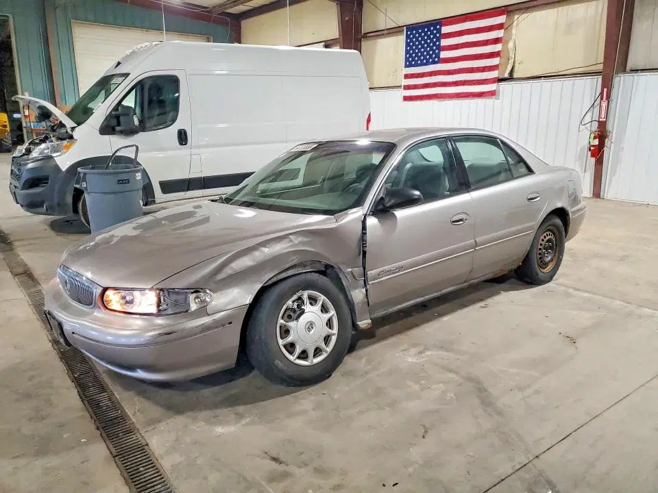 2G4WS52M2X1453984 — 1999 Buick Century, передняя часть, фото до ремонта