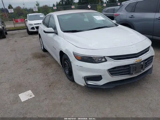 1G1ZE5ST0HF173757 — 2017 Chevrolet Malibu 1LT, Естественный износ, фото до ремонта